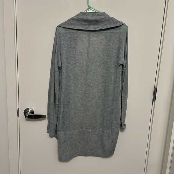 Gray cardigan - Picture 6 of 6